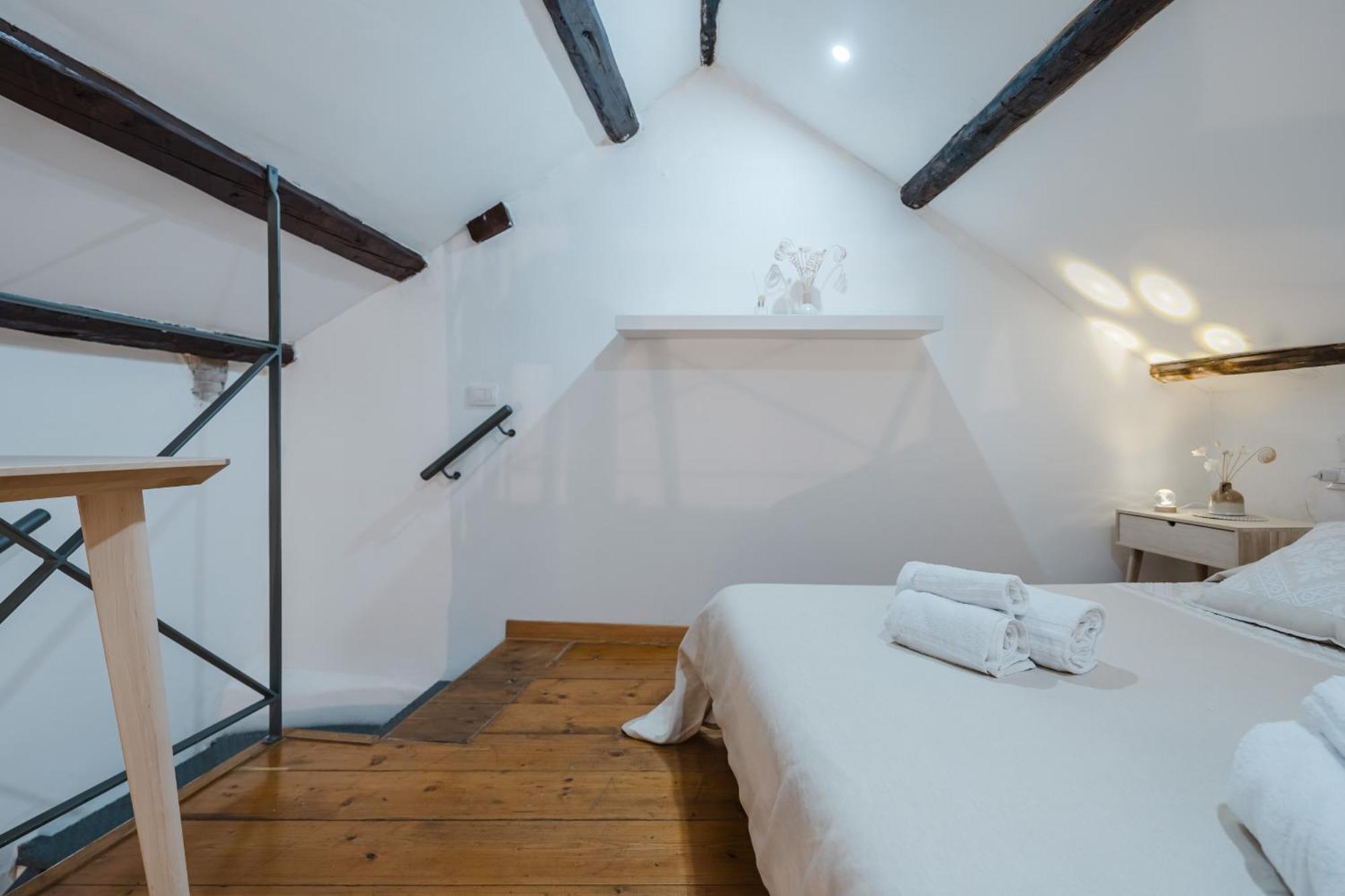 Villa Loft In Manno Cagliari Exterior foto